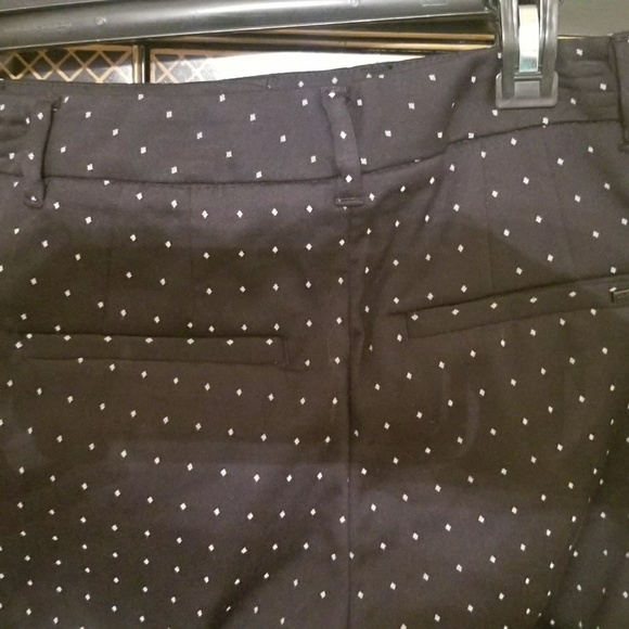 pants - Picture 2 of 4